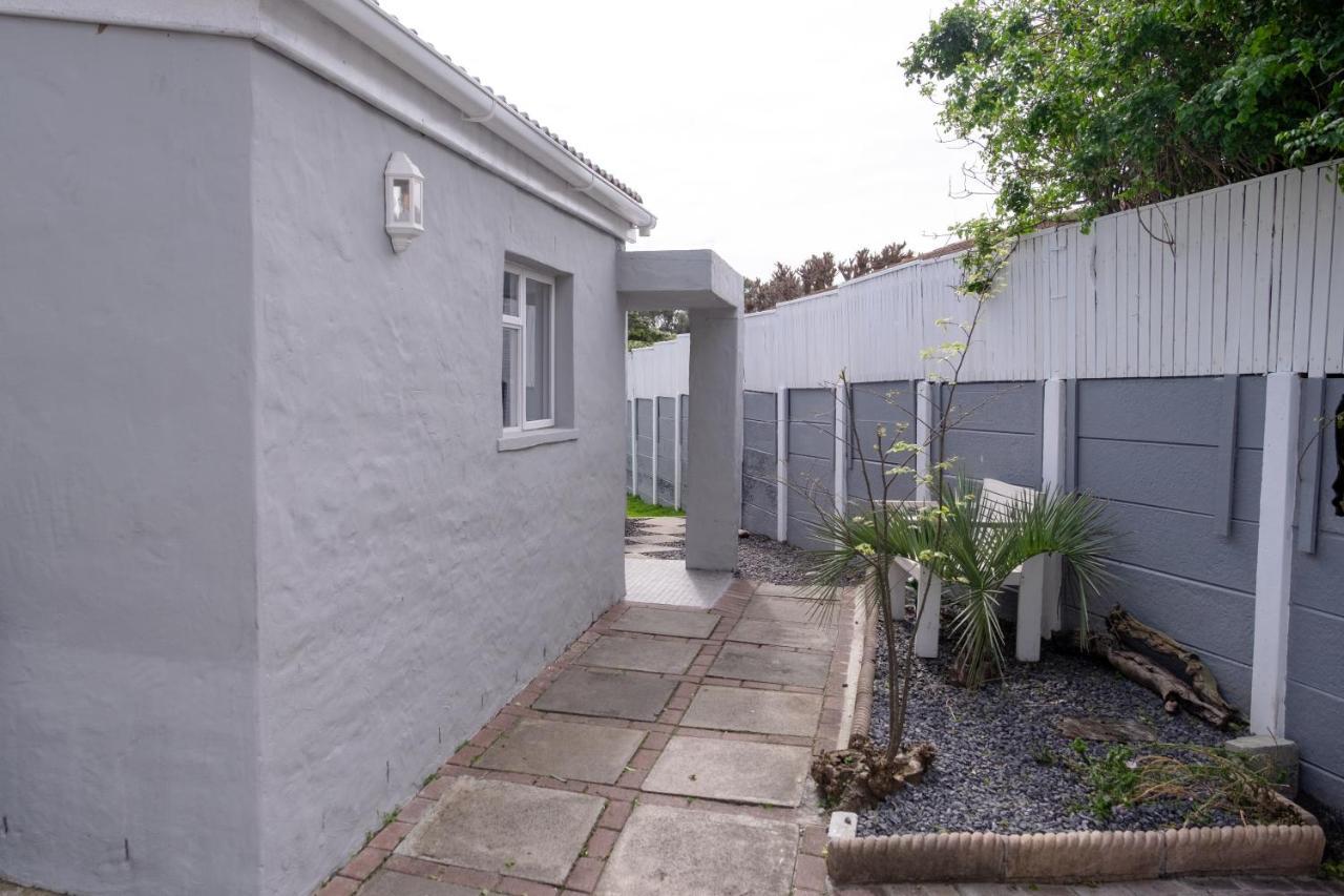 Seaside Cottage Kommetjie Cape Town Exterior photo