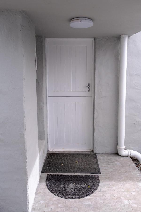 Seaside Cottage Kommetjie Cape Town Exterior photo