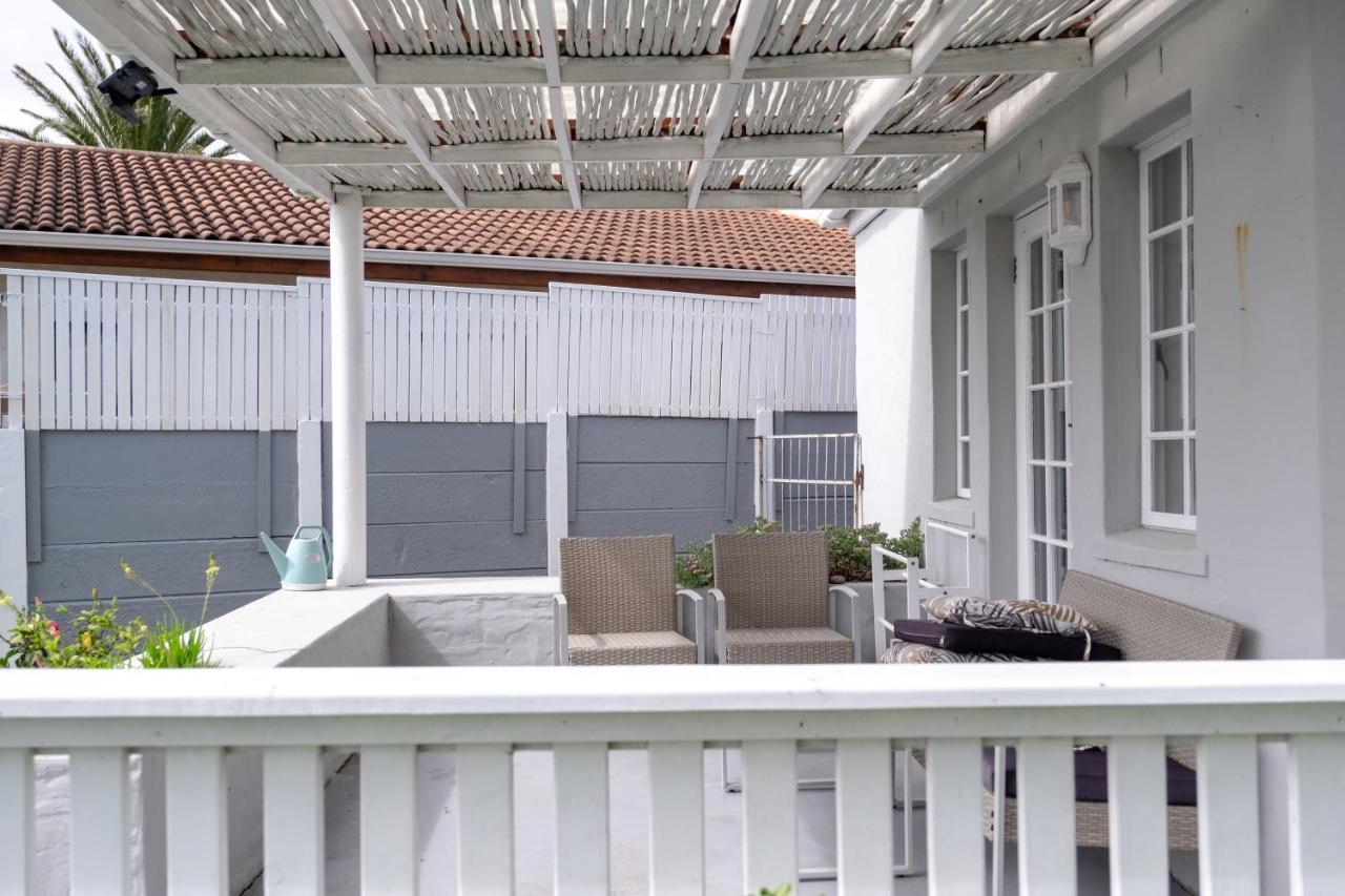 Seaside Cottage Kommetjie Cape Town Exterior photo